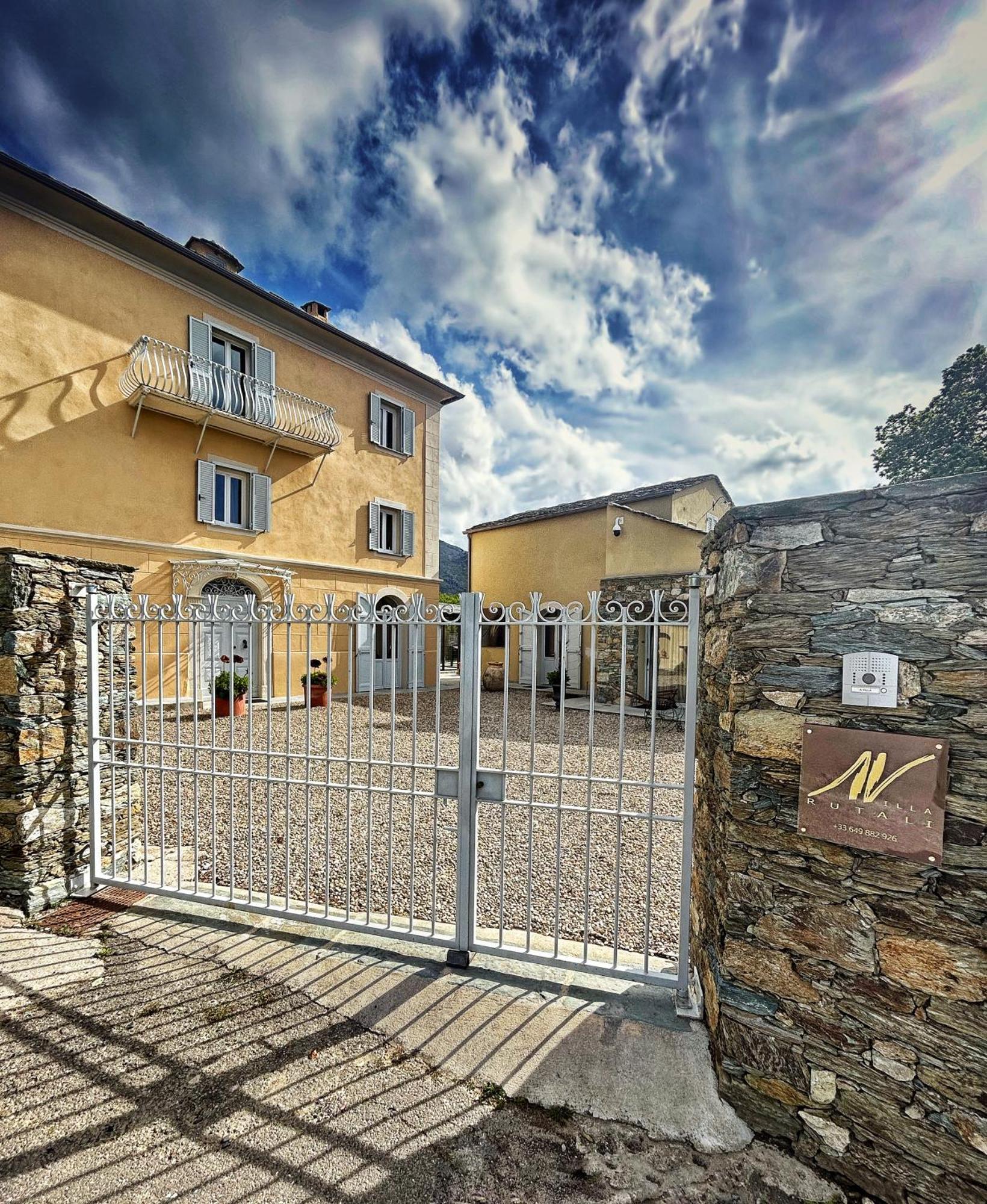 A Villa Di Rutali Luaran gambar